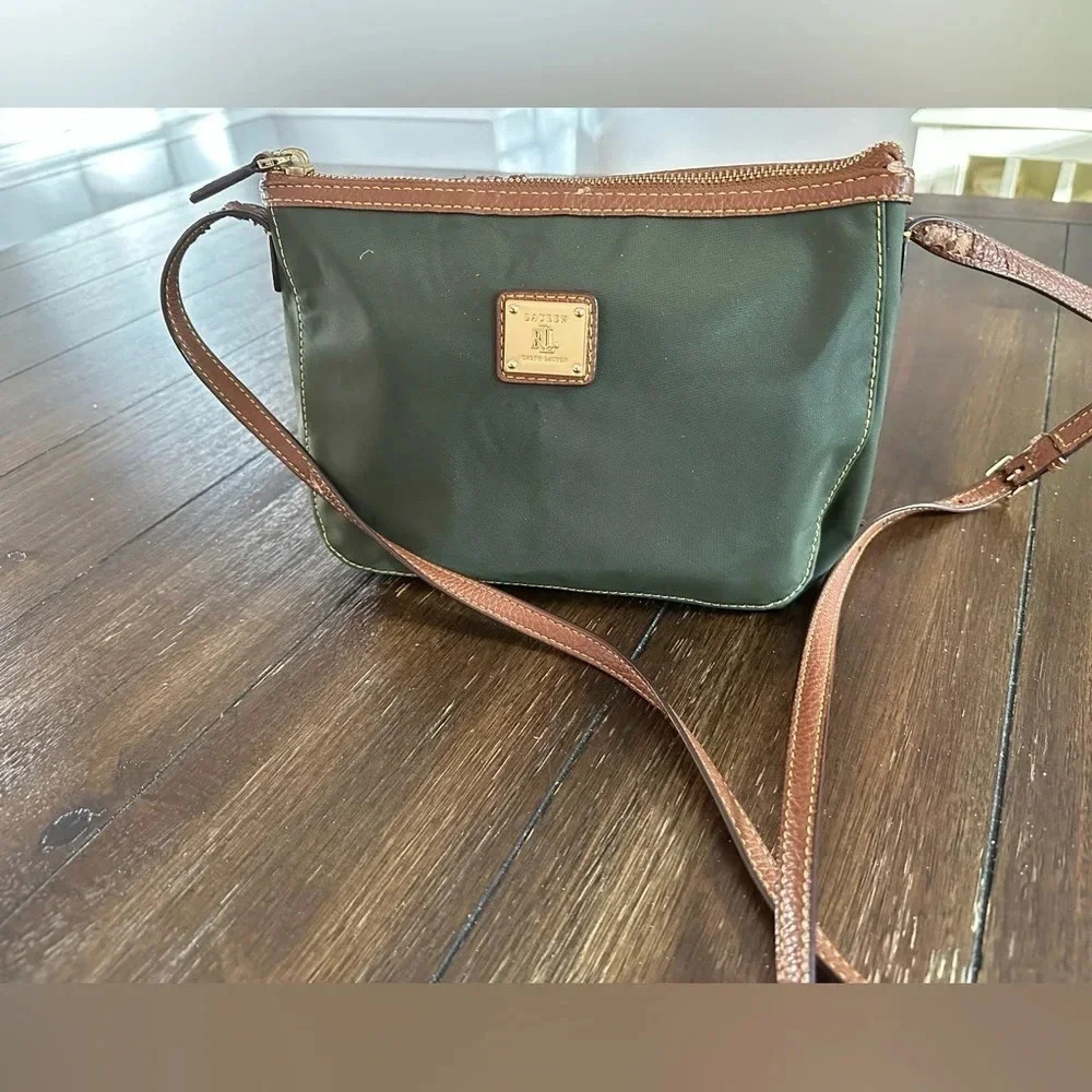 Lauren Ralph Lauren cross body bag
